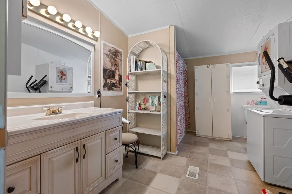 434 D Harvey Road Graysville, TN 37338