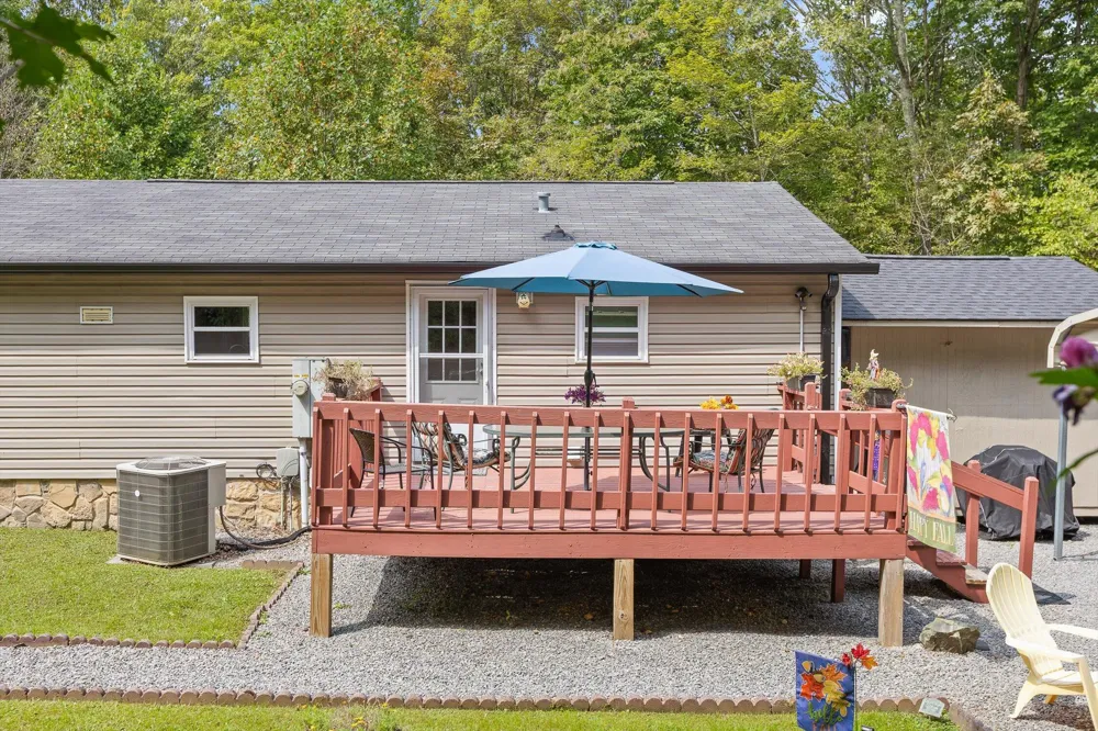 434 D Harvey Road Graysville, TN 37338
