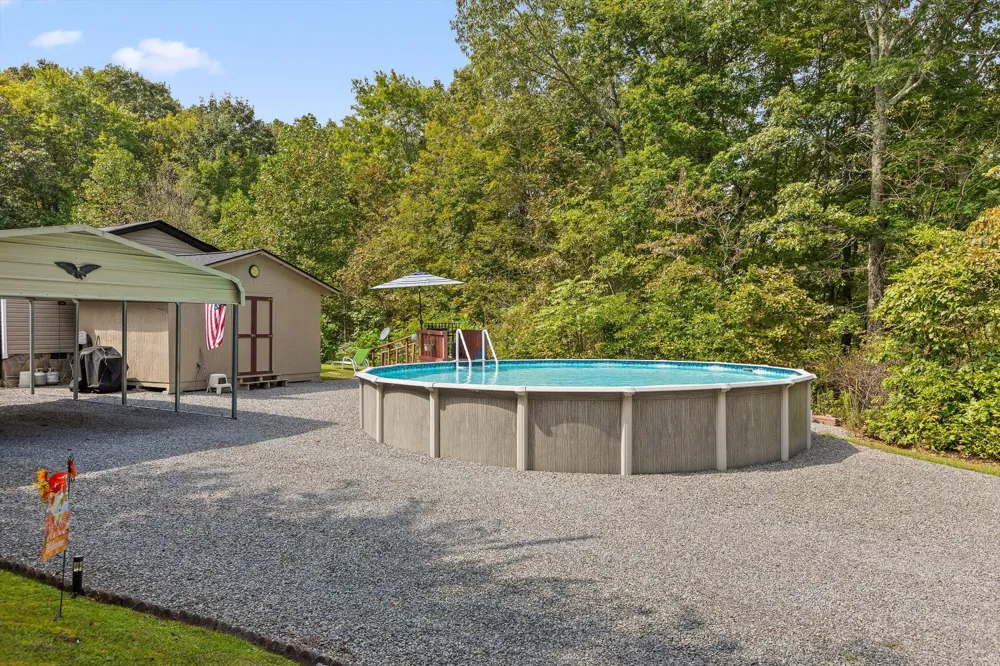 434 D Harvey Road Graysville, TN 37338