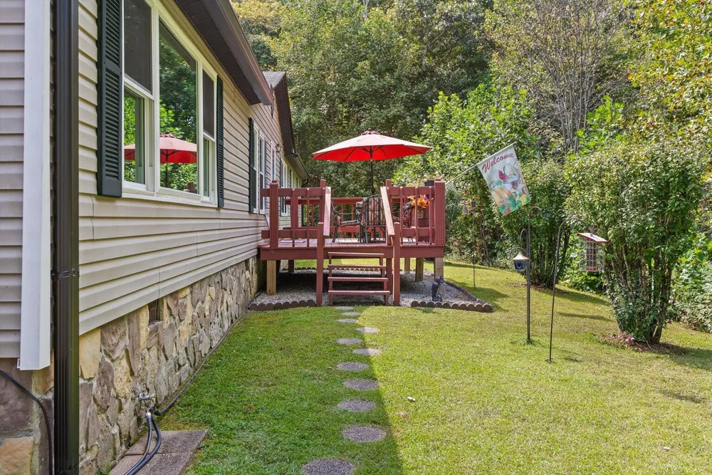 434 D Harvey Road Graysville, TN 37338