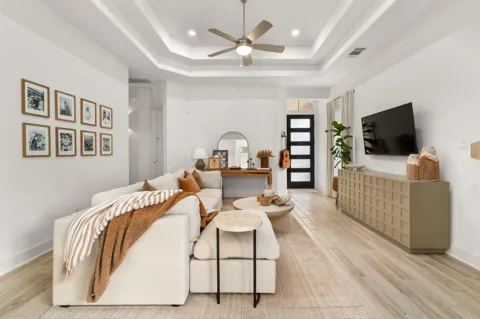 115 Beneteau Drive #77