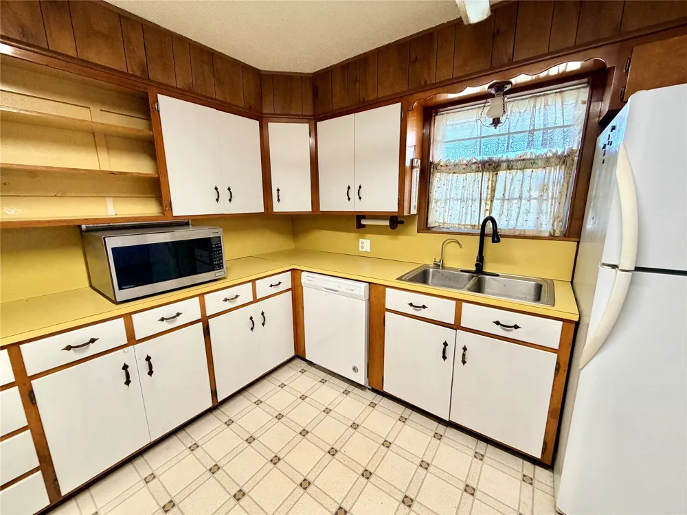 1303 Hanna Valley Road Goldthwaite, TX 76844