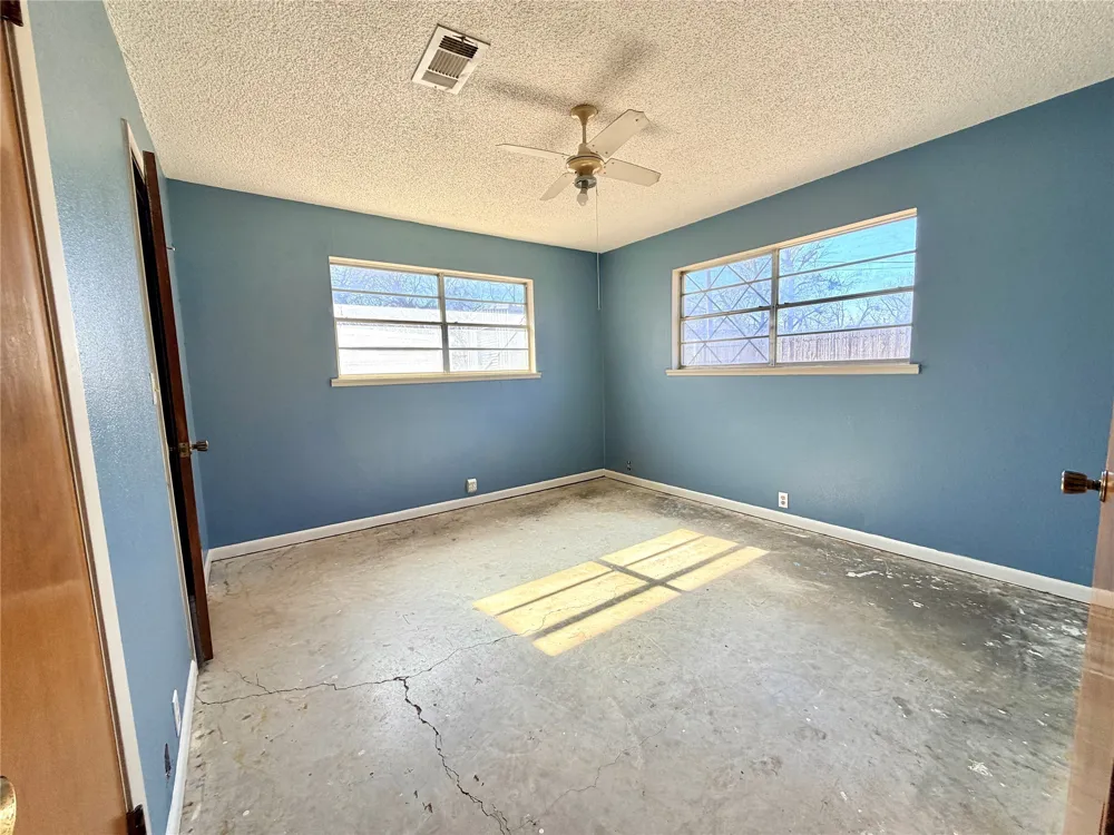 1303 Hanna Valley Road Goldthwaite, TX 76844