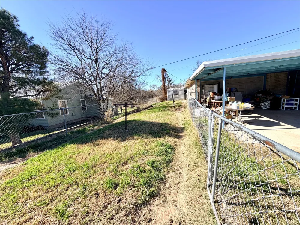 1303 Hanna Valley Road Goldthwaite, TX 76844