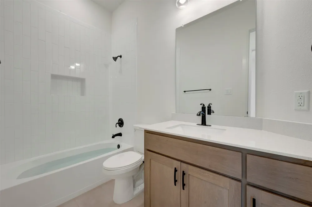 2155 Spotted Fawn Drive Arlington, TX 76005