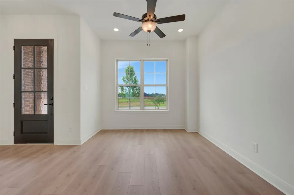 2155 Spotted Fawn Drive Arlington, TX 76005