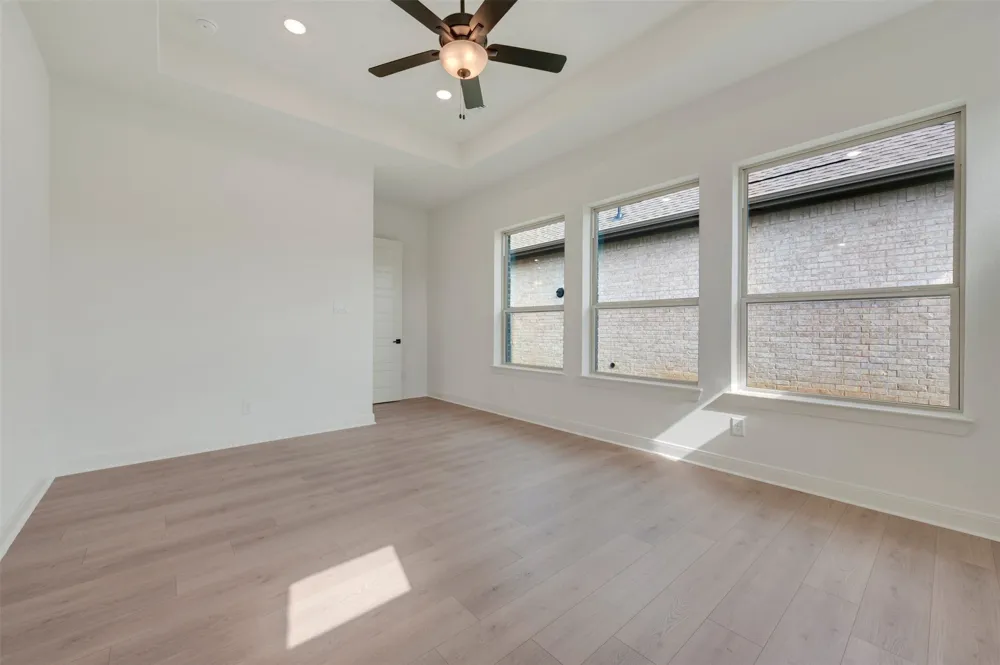 2155 Spotted Fawn Drive Arlington, TX 76005