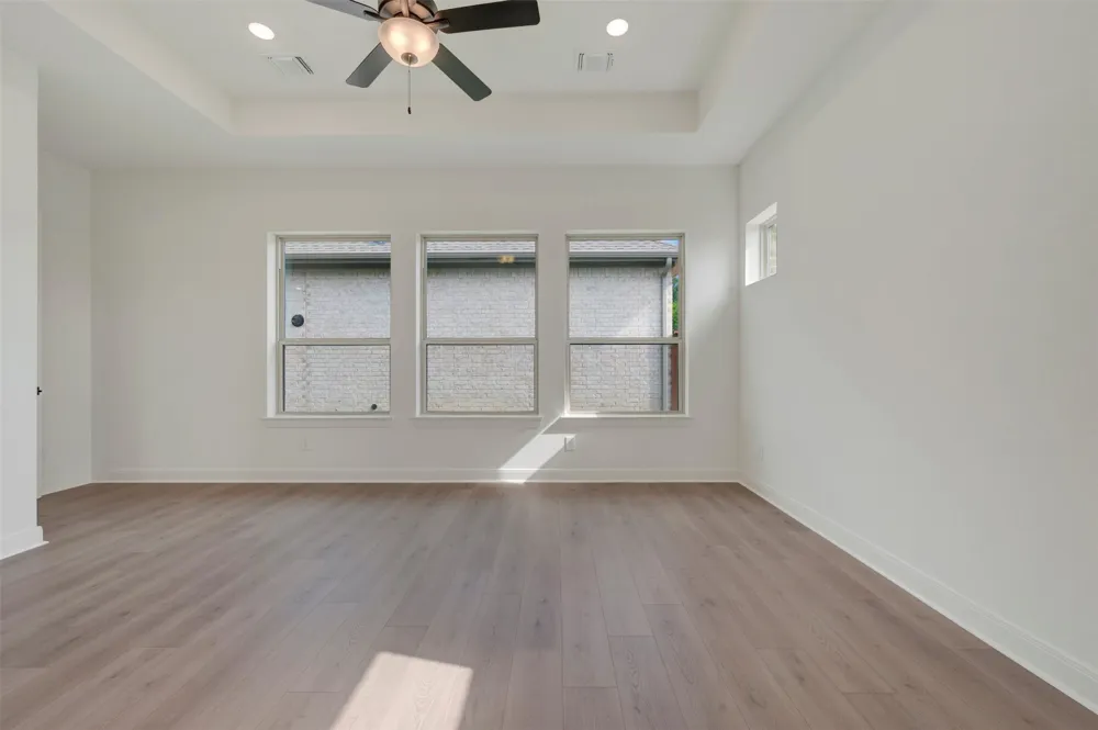 2155 Spotted Fawn Drive Arlington, TX 76005