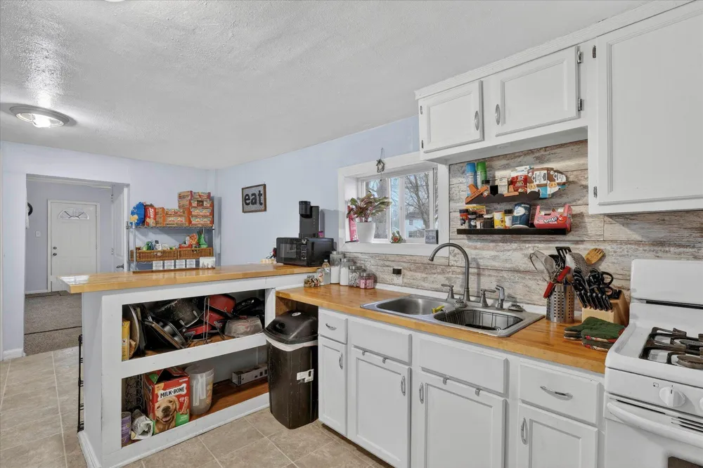 620 E Green Street Marshall City, MI 49068