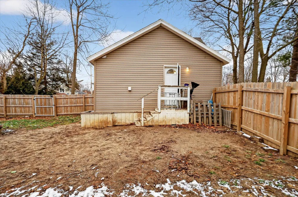 620 E Green Street Marshall City, MI 49068