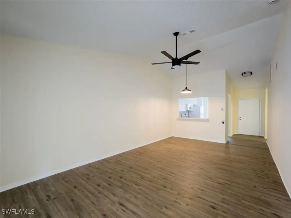 CASTLEWOOD DRIVE Holiday, FL 34691