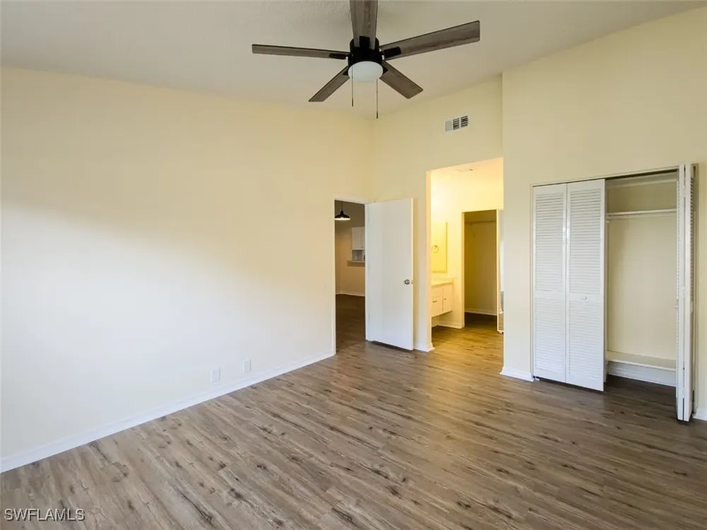 CASTLEWOOD DRIVE Holiday, FL 34691