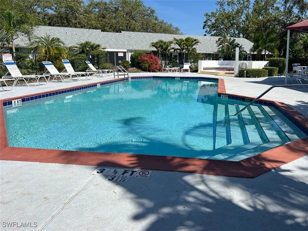 CASTLEWOOD DRIVE Holiday, FL 34691