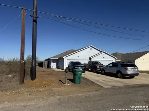1103 Maple