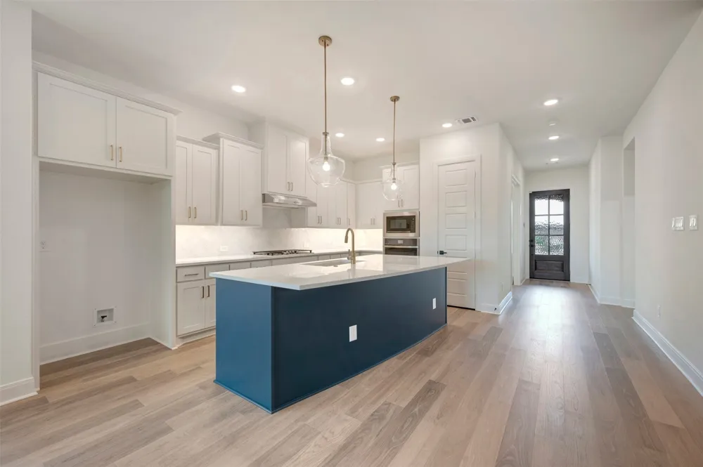 2085 Emerald Grove Drive Arlington, TX 76005