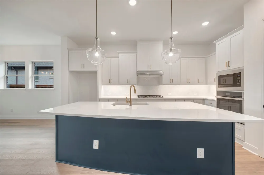 2085 Emerald Grove Drive Arlington, TX 76005