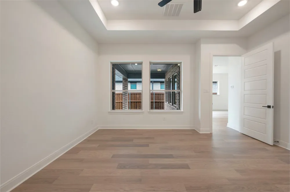 2085 Emerald Grove Drive Arlington, TX 76005