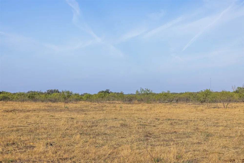 CR 424 Rochelle, TX 76872