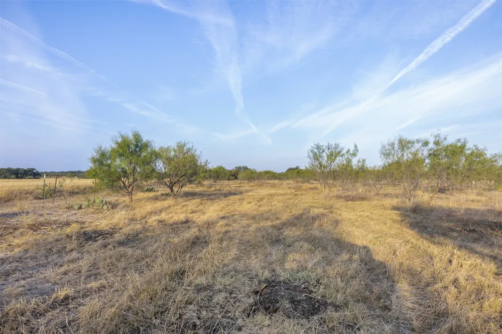 CR 424 Rochelle, TX 76872
