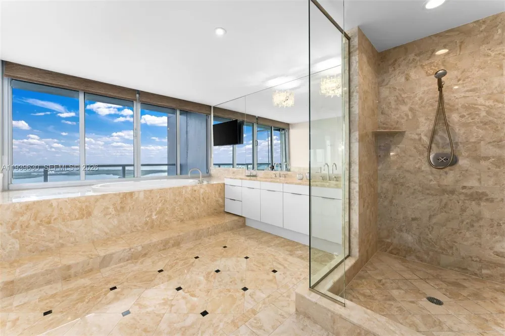 1425 Brickell Ave #56F Miami, FL 33131