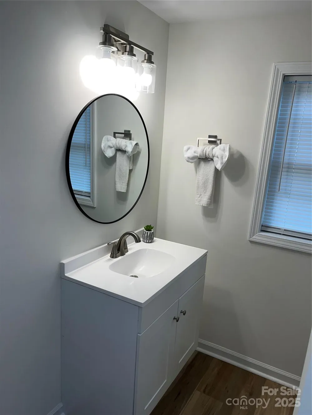 39 E White Street Chester, SC 29706