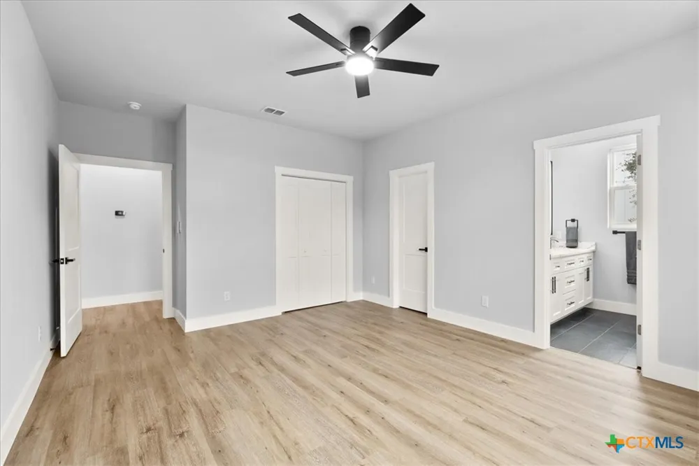1190 Fernwood Road Fischer, TX 78623