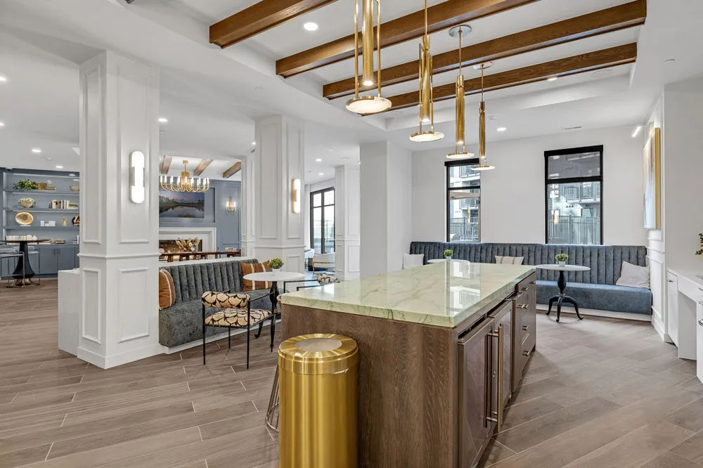 4917 Eden Avenue #718 Edina, MN 55424