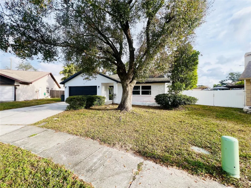 12195 71ST WAY Largo, FL 33773