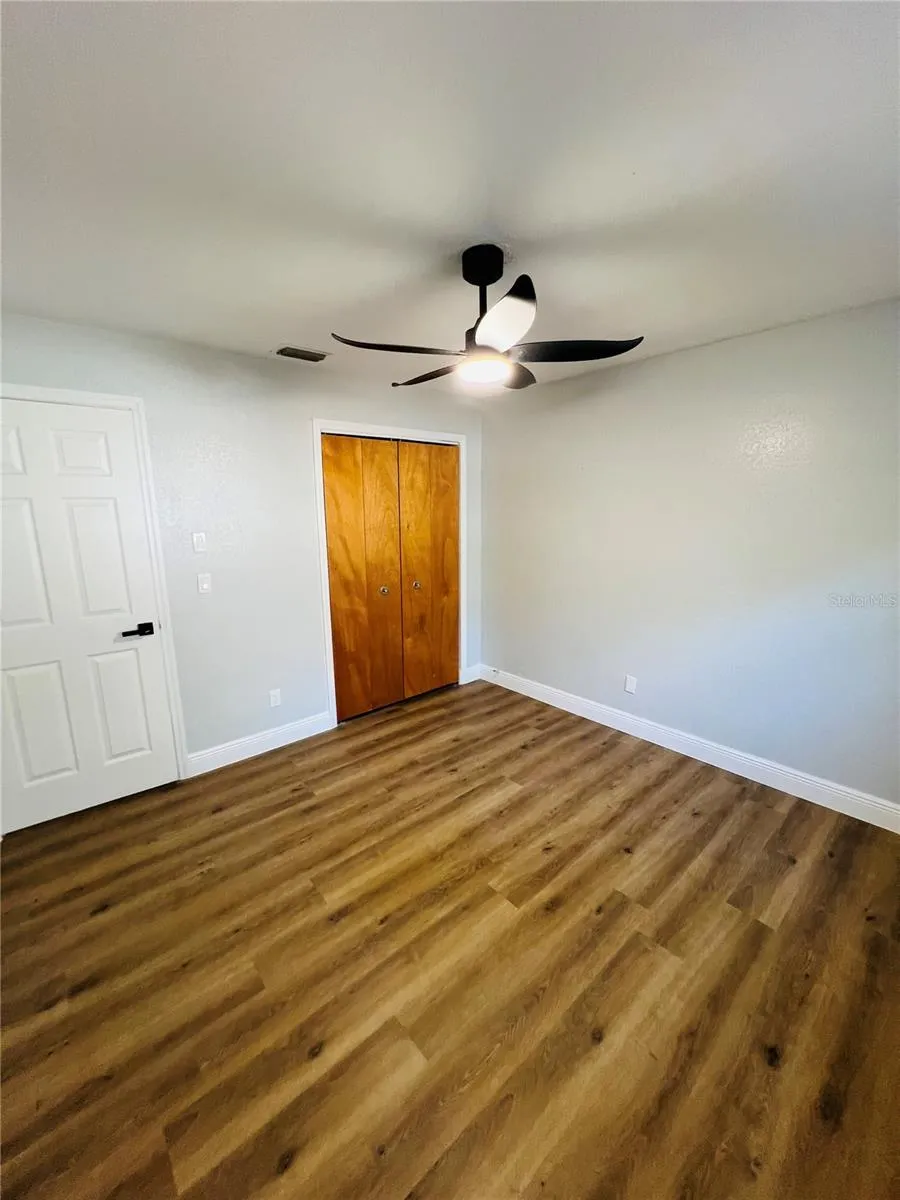 12195 71ST WAY Largo, FL 33773