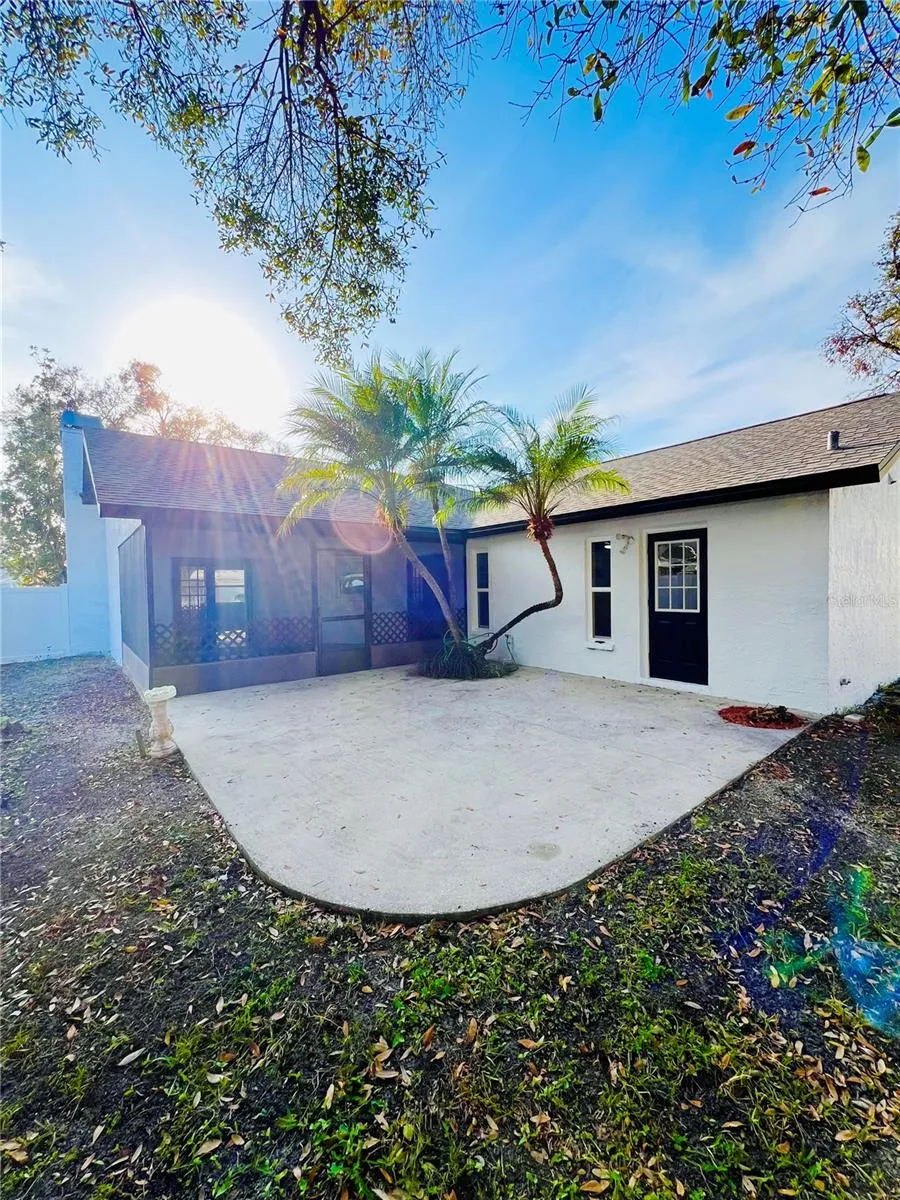 12195 71ST WAY Largo, FL 33773
