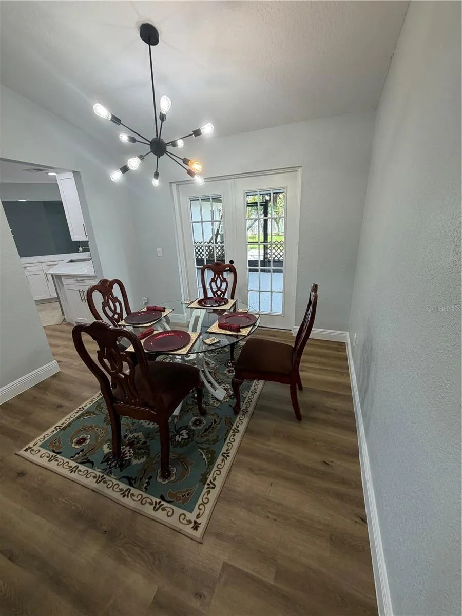 12195 71ST WAY Largo, FL 33773