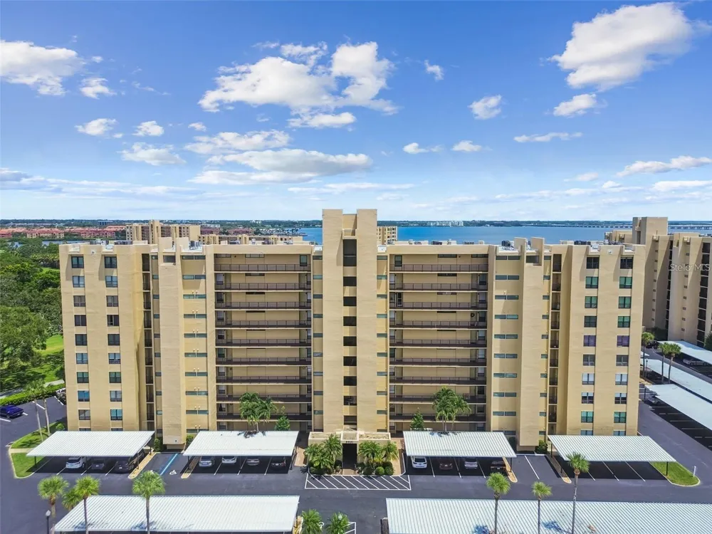 2621 COVE CAY DRIVE #703