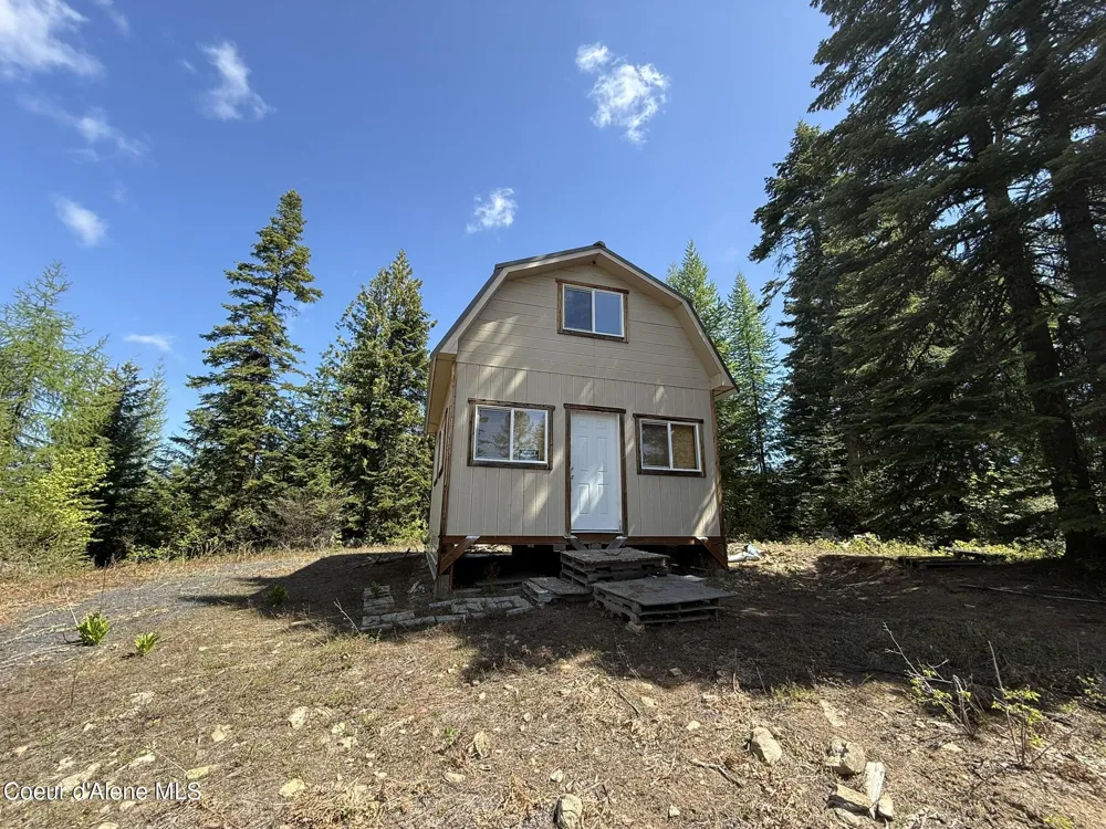 371 Upriver View Drive Fernwood, ID 83830