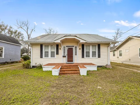 517 Masonic Street