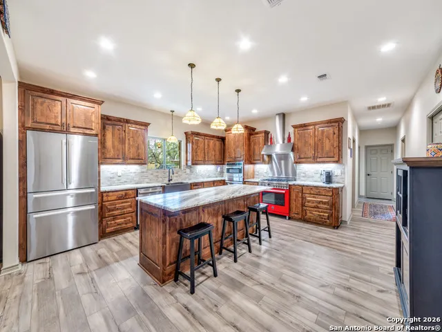 6472 Bluntzer Rd Jourdanton, TX 78026