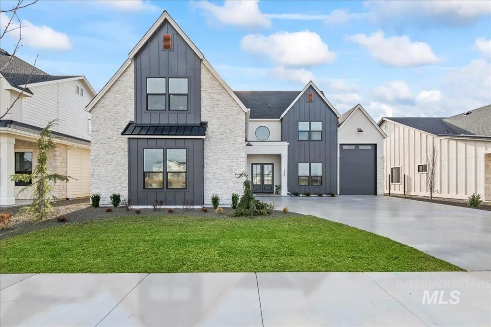 7349 W Feather Edge St