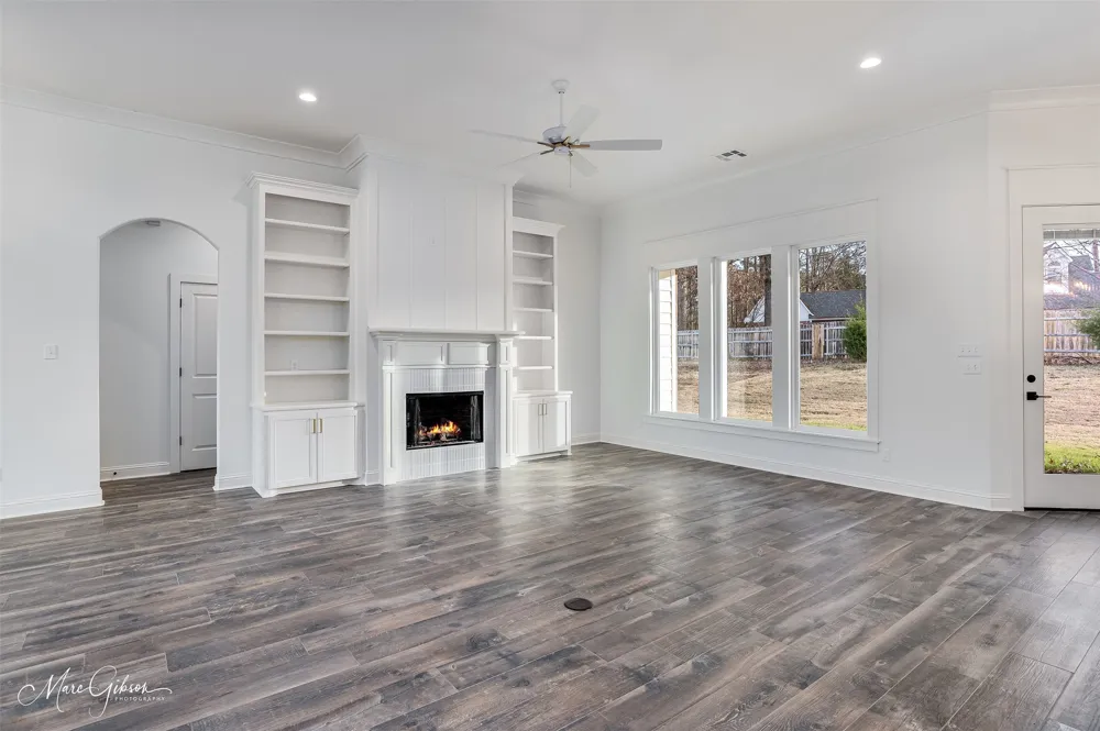 837 Walstonburg Benton, LA 71006