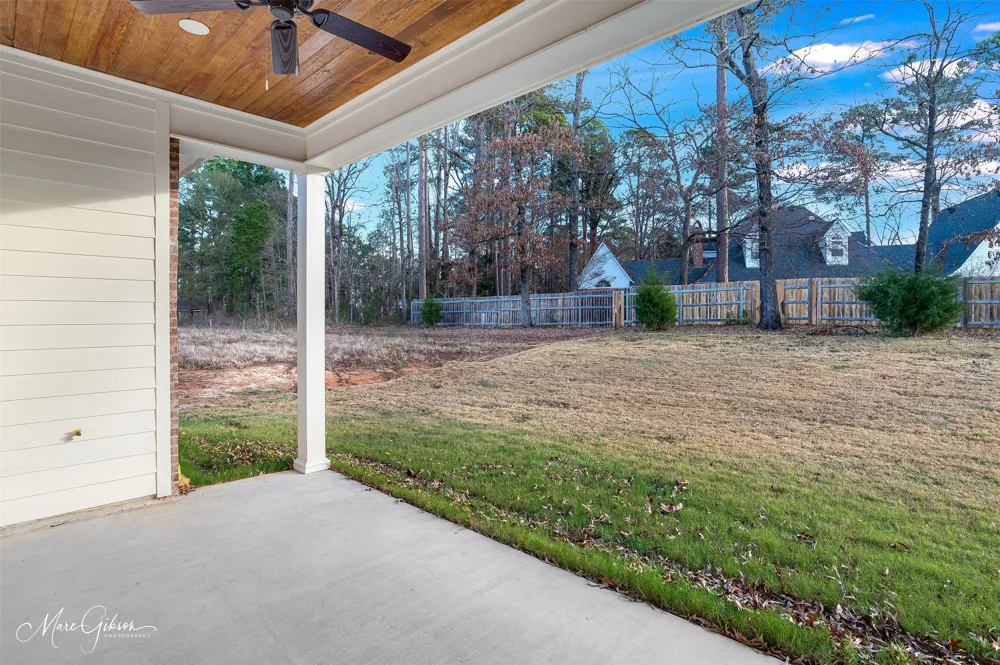 837 Walstonburg Benton, LA 71006