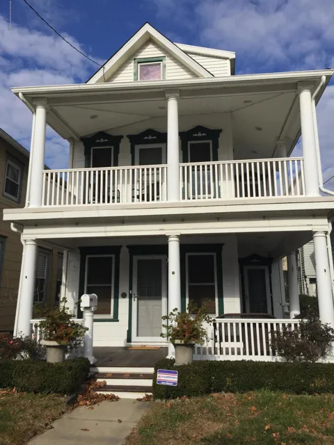 21 Surf Avenue