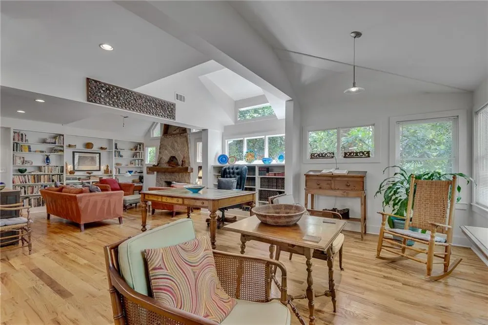 4621 Lakeshore Drive Pine Lake, GA 30072