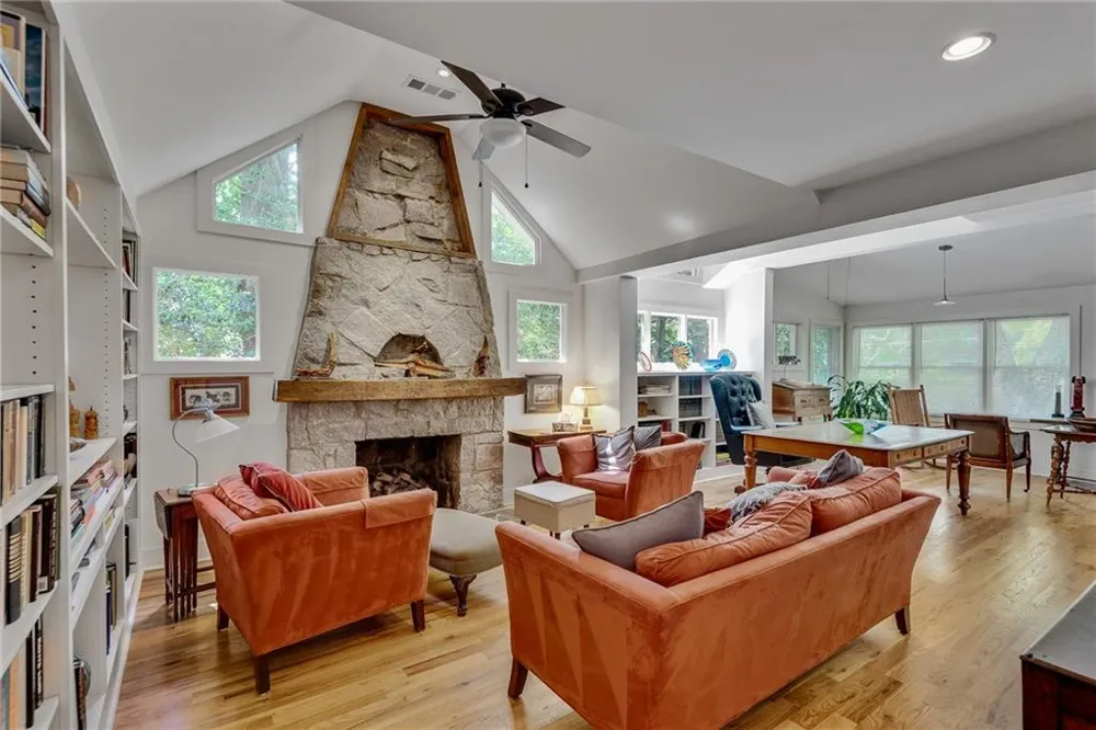 4621 Lakeshore Drive Pine Lake, GA 30072
