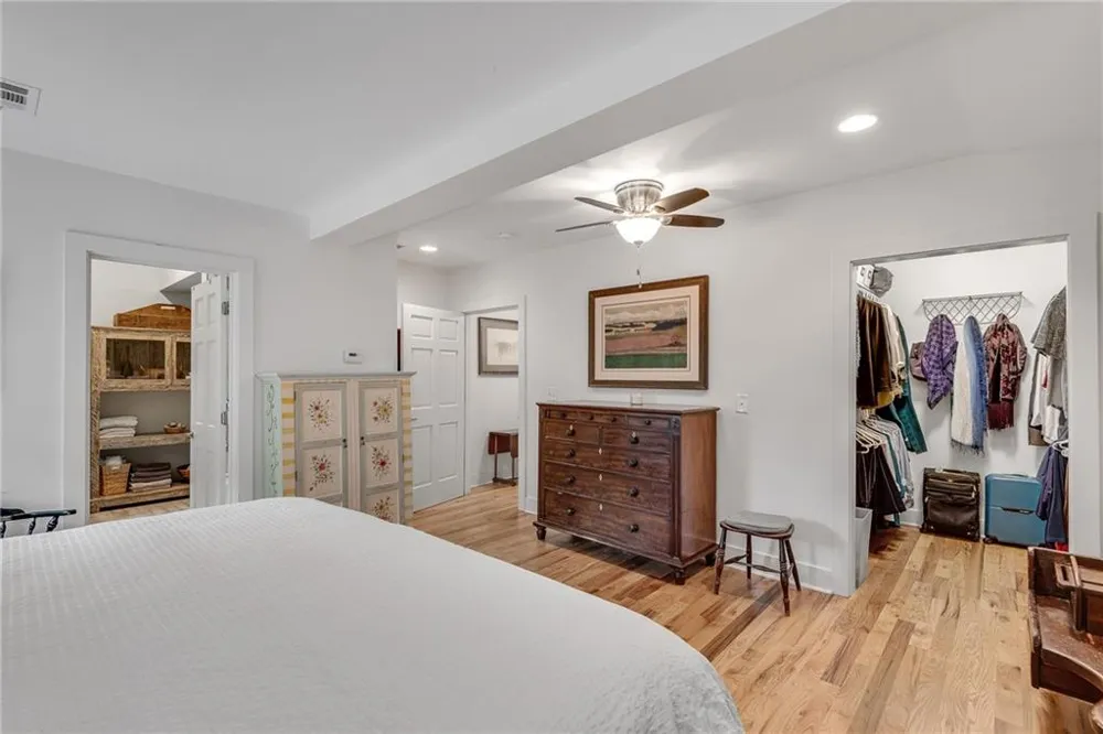 4621 Lakeshore Drive Pine Lake, GA 30072