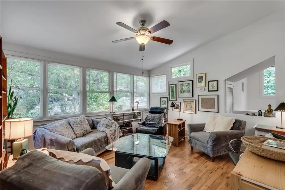 4621 Lakeshore Drive Pine Lake, GA 30072