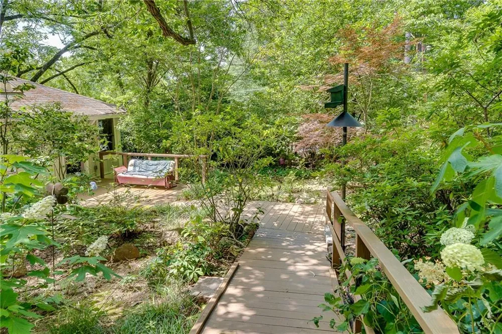 4621 Lakeshore Drive Pine Lake, GA 30072