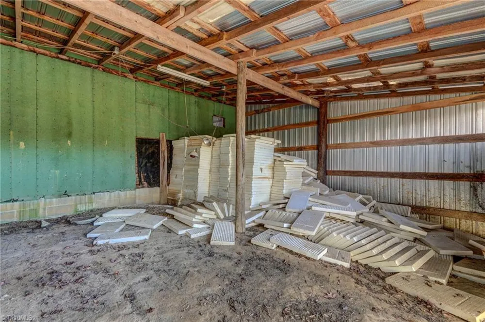 00 Ol Road Reidsville, NC 27320