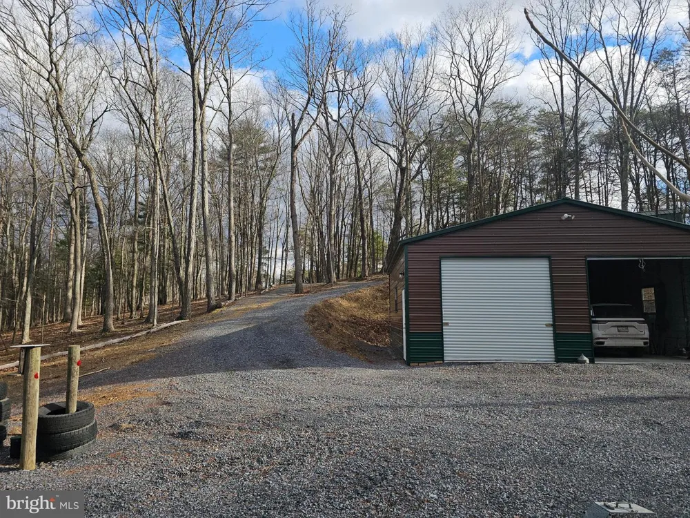 211 MARTIN ROAD Artemas, PA 17211