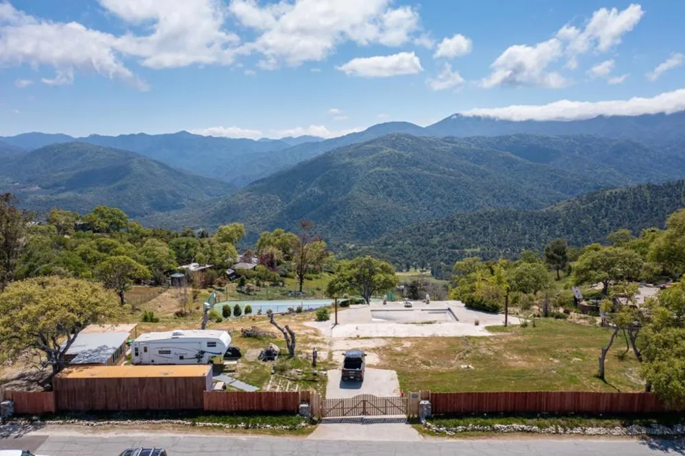 35000 Sky Ranch Road Carmel Valley, CA 93924