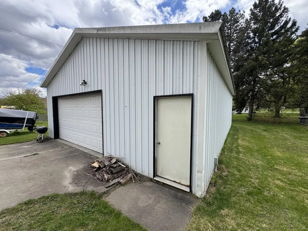 190 E Spruce Street Harrison, MI 48625