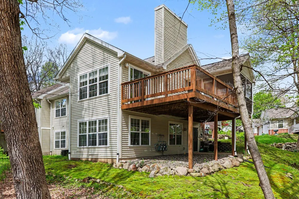 212 Chauncey Court Marshall, MI 49068
