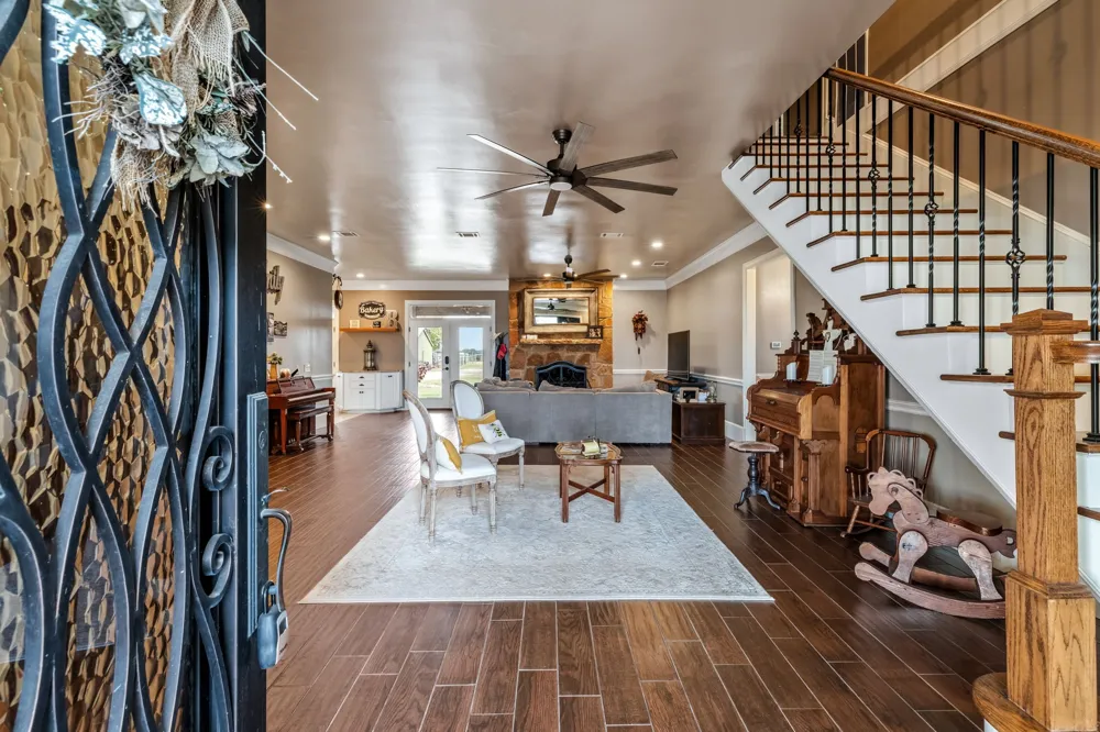 340 County Road 3336 Paradise, TX 76073